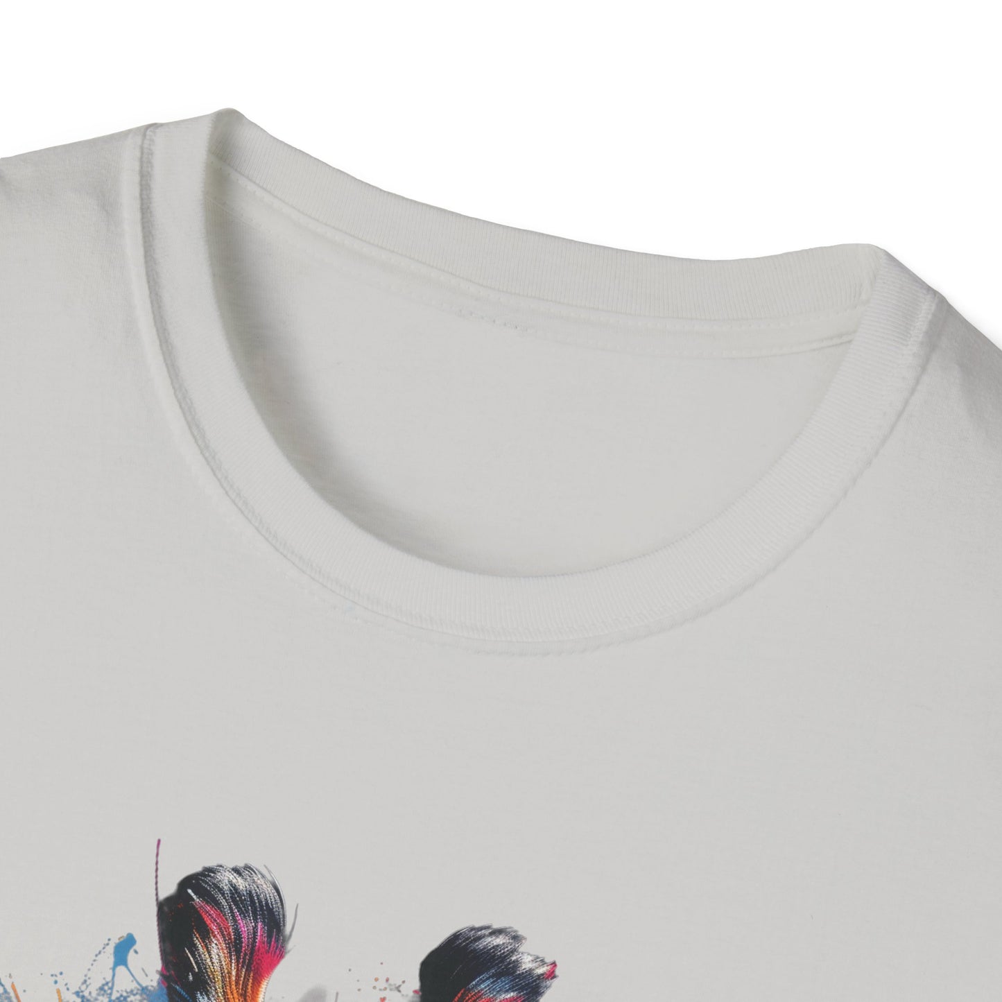 Funky Giraffe Splash - Vibrant Pop Art Giraffe T-Shirt - Unisex Softstyle T-Shirt