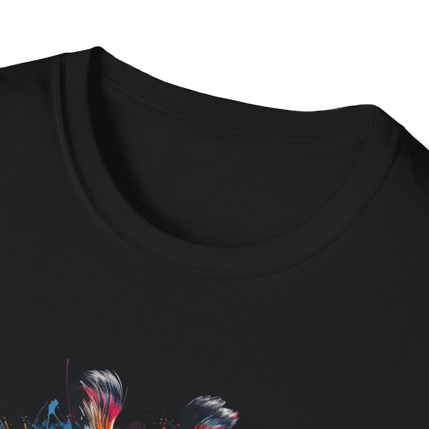 Funky Giraffe Splash - Vibrant Pop Art Giraffe T-Shirt - Unisex Softstyle T-Shirt